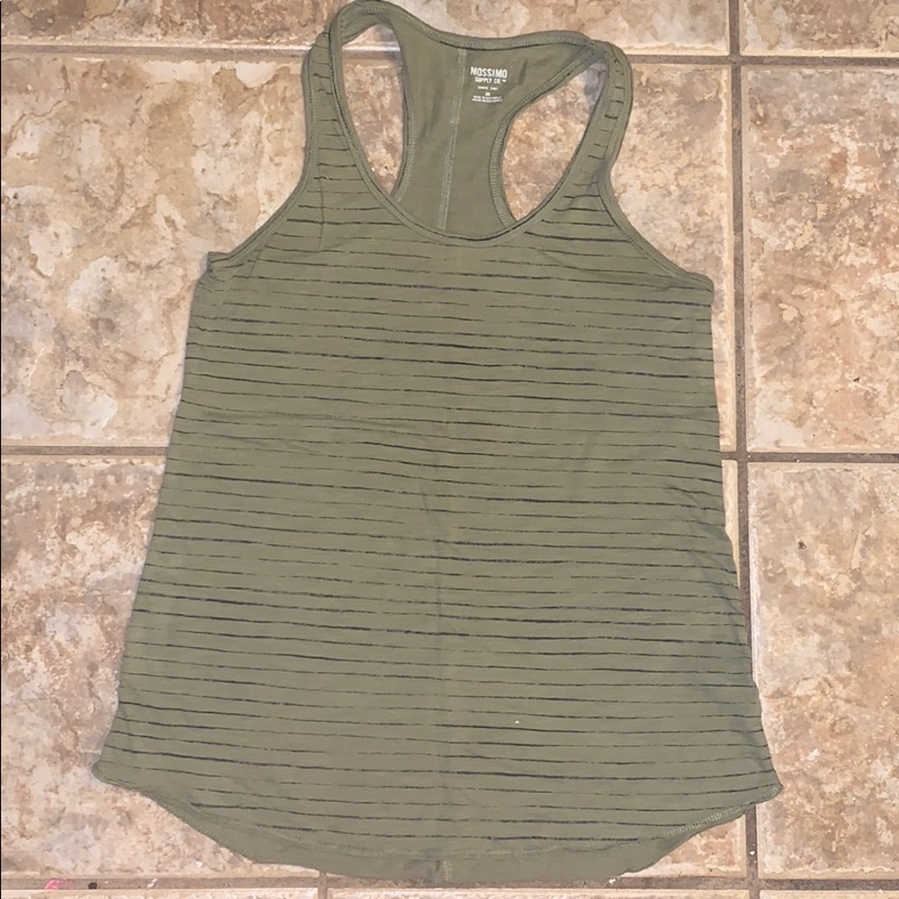 🍀Green and black striped tank top